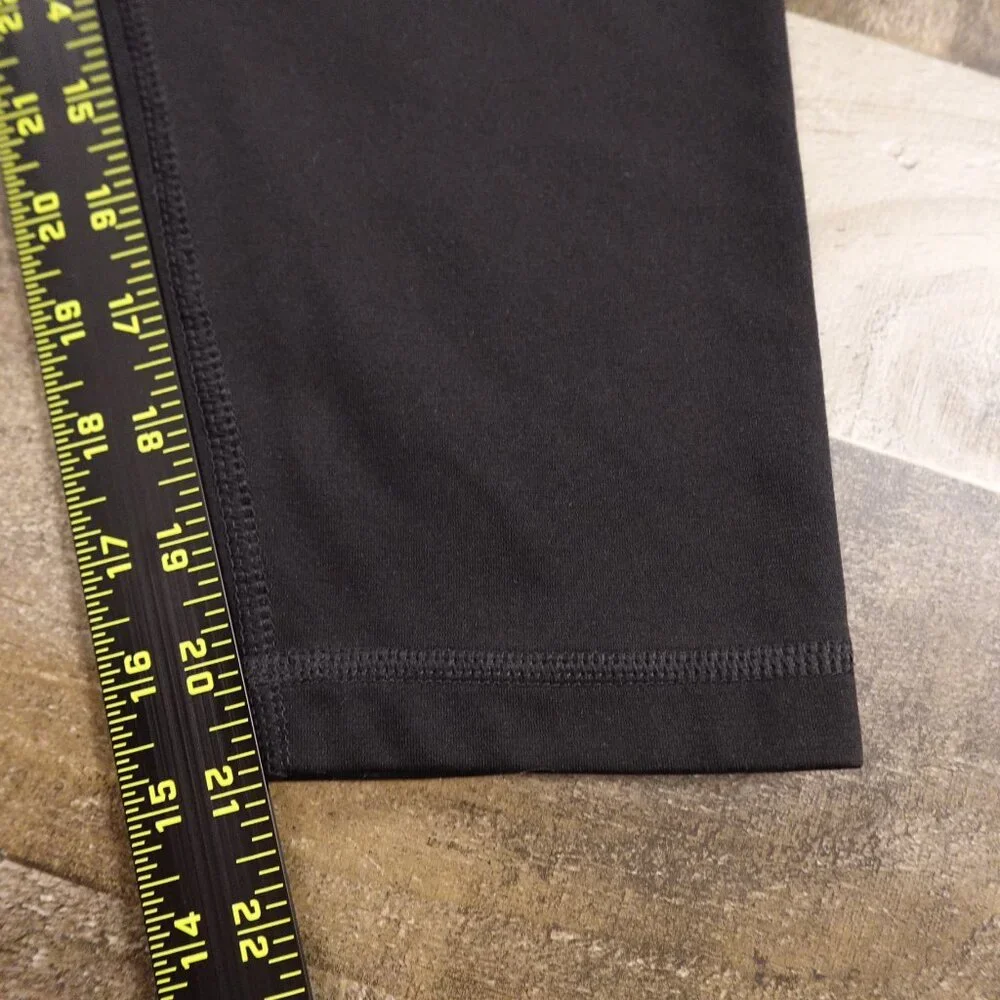 The North Face Quarter Zip 1/4 Tech Fleece Pullover Men's Large‎ Black